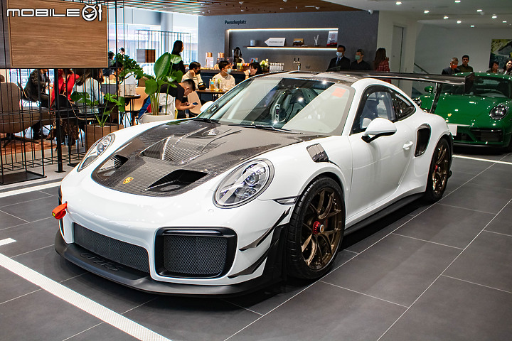 【採訪】台南保時捷中心正式開幕,展間融入Destination Porsche設計概念、911 GT2 RS Clubsport驚喜現身!