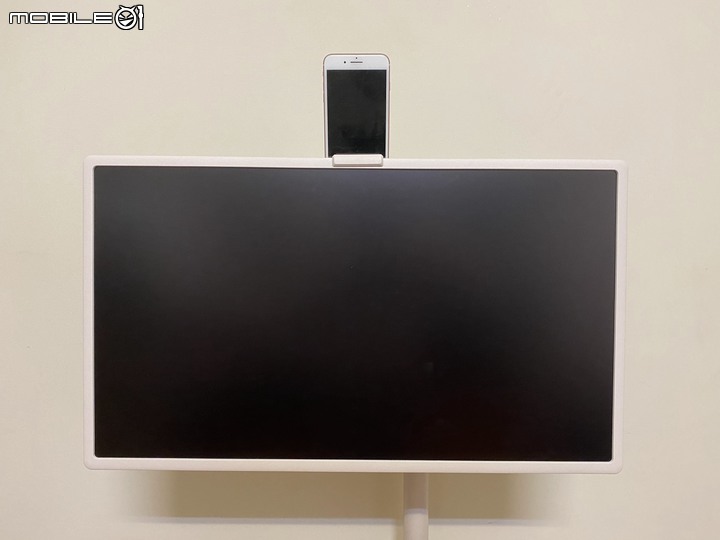 跟著我走映著感動 LG StanbyME 閨蜜機 無線可移式觸控螢幕