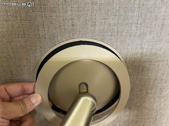 跟著我走映著感動 LG StanbyME 閨蜜機 無線可移式觸控螢幕