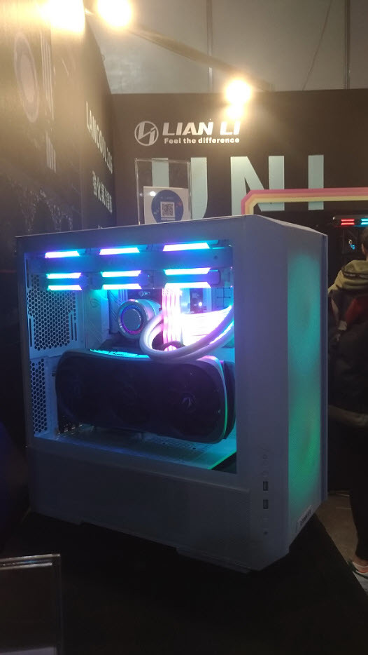 希望來年可以當分子的 2022 Gamforce 參觀心得分享~