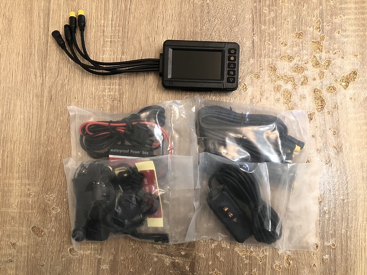 【開箱心得】開箱人生第二台機車行車記錄器 PAIPAI MT55
