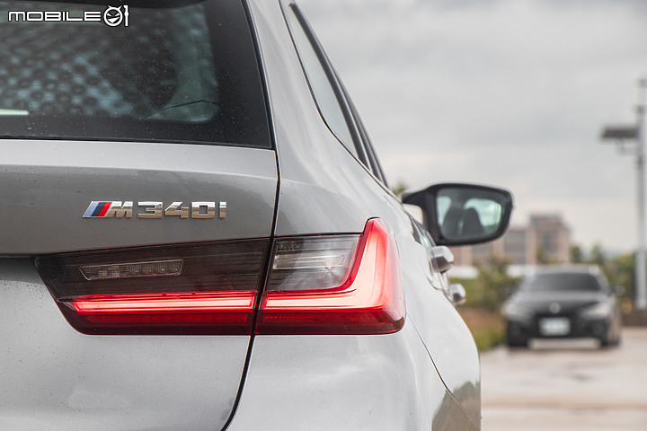BMW M340i xDrive Touring 小改款試駕|不同以往的新行頭,一如既往的好身手!