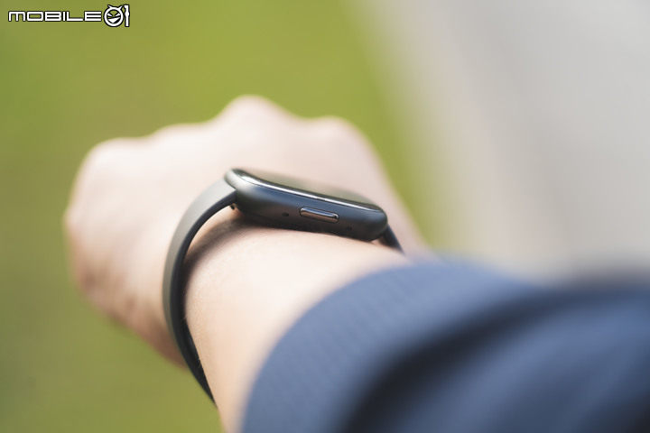 Fitbit Sense 2進階智慧腕錶開箱|科技配置再進化 價格調降是最大亮點!