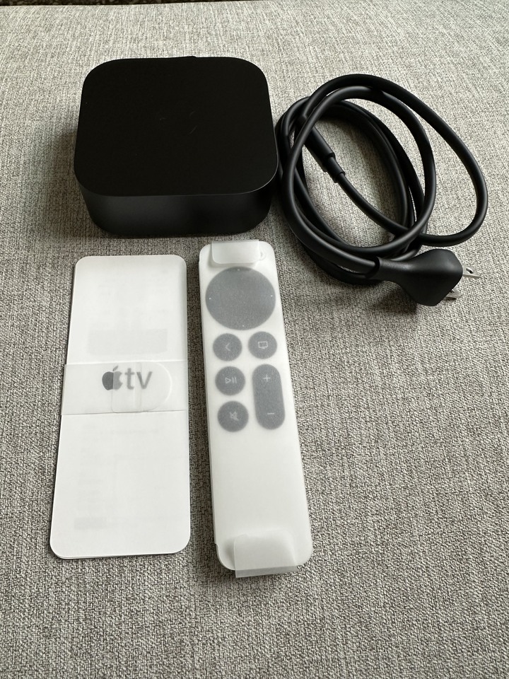 買PANASONIC LX980送的APPLE TV送來了