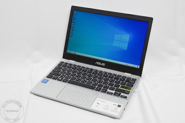 ASUS E210 「小輕新」筆電開箱評測:雙核 4GB 記憶體不到 8,000 元能做啥?
