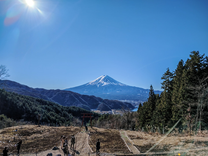 【小惡魔好玩兔U】挑望富士山的絕妙景點－富士河口湖／天空鳥居／河口淺間神社