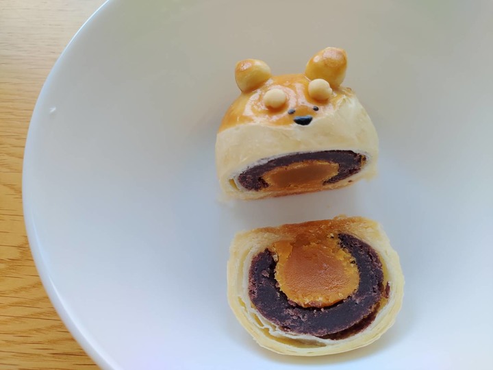 【小惡魔好玩兔U】【食記】ProfounD.深刻甜點工作室-柴犬蛋黃酥