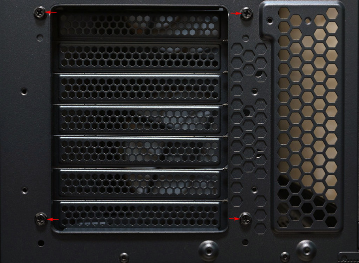 LIAN LI聯力LANCOOL 216 RGB機殼開箱