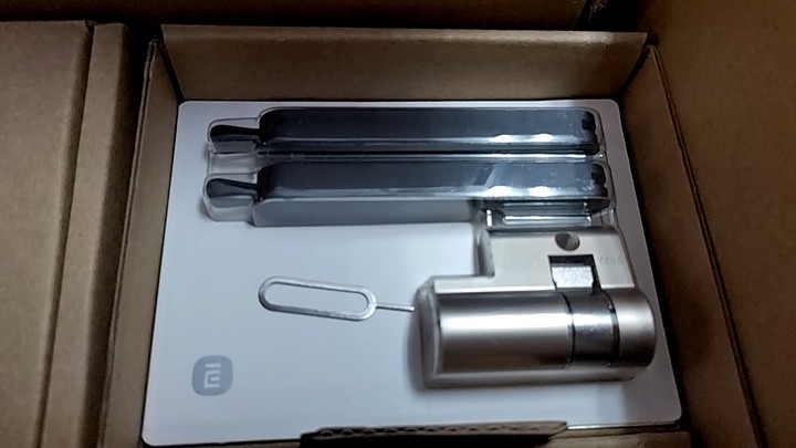 米家 電子門鎖 X 開箱+DIY安裝分享