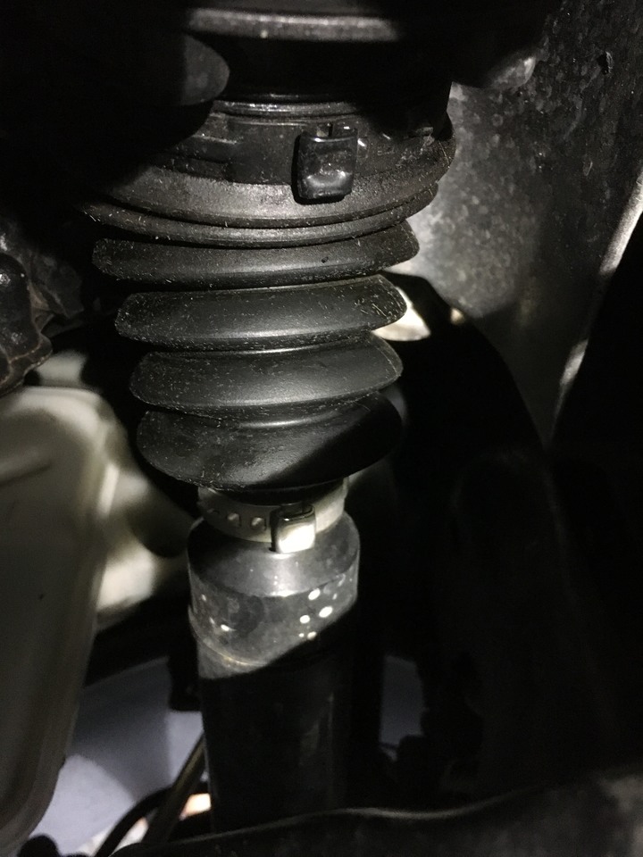 6年 Golf R 更換 Motul 300V 與 DSG 滲油回顧