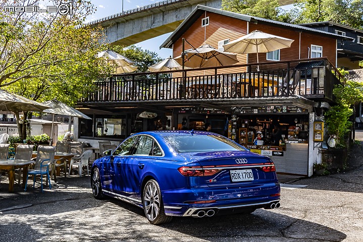 Audi S8試駕 │ 四環當前的燃油之巔,舒適為本的性能旗艦!