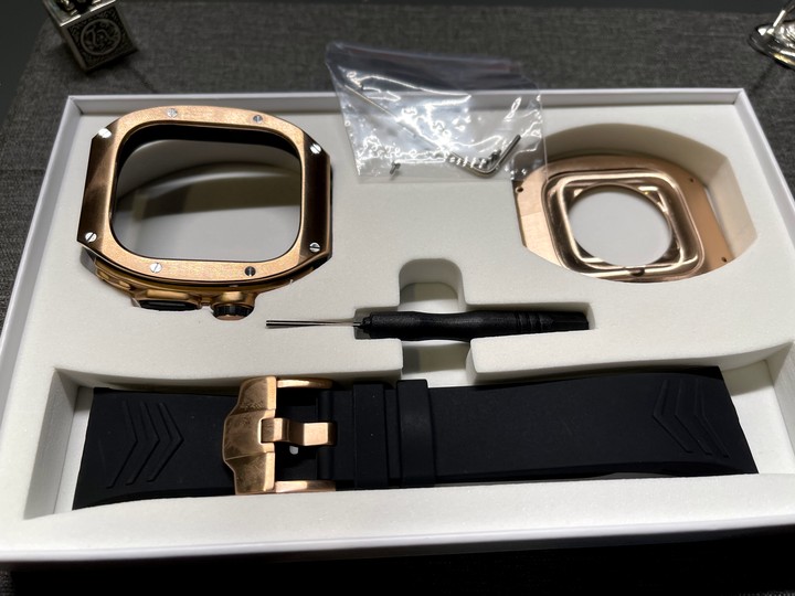 點我看大圖 Apple Watch Ultra 49mm錶殼購買分享+開箱