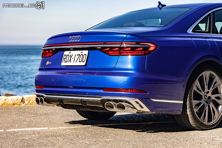 Audi S8試駕 │ 四環當前的燃油之巔,舒適為本的性能旗艦!