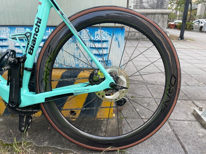 Elite Wheels 40-50D碳纖維版輪