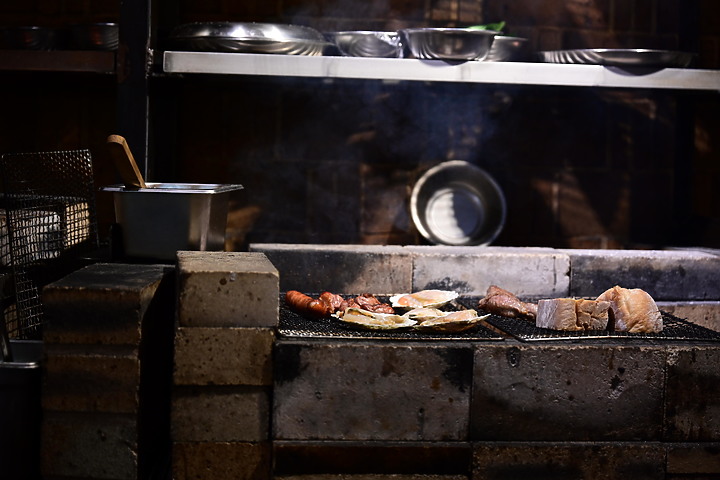 最長10天春節連假的吃，有正夯的直火料理，請大家也分享這10天的吃。新年快樂！