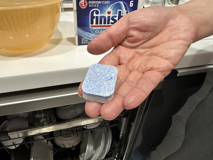 點我看大圖 LG 洗碗機 不專業開箱 - LG QuadWash™ Steam 四方洗蒸氣洗碗機 DFB335HS