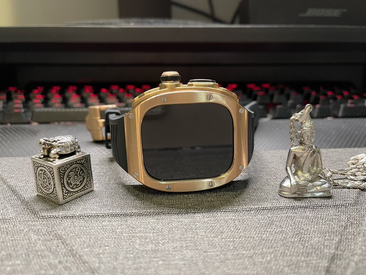 點我看大圖 Apple Watch Ultra 49mm錶殼購買分享+開箱