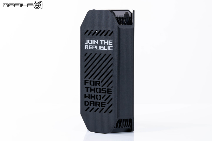 ROG Rapture GT6 電競 Mesh 無線分享器開箱試用 以炫目造型以及遊戲特化功能提供大範圍網路覆蓋
