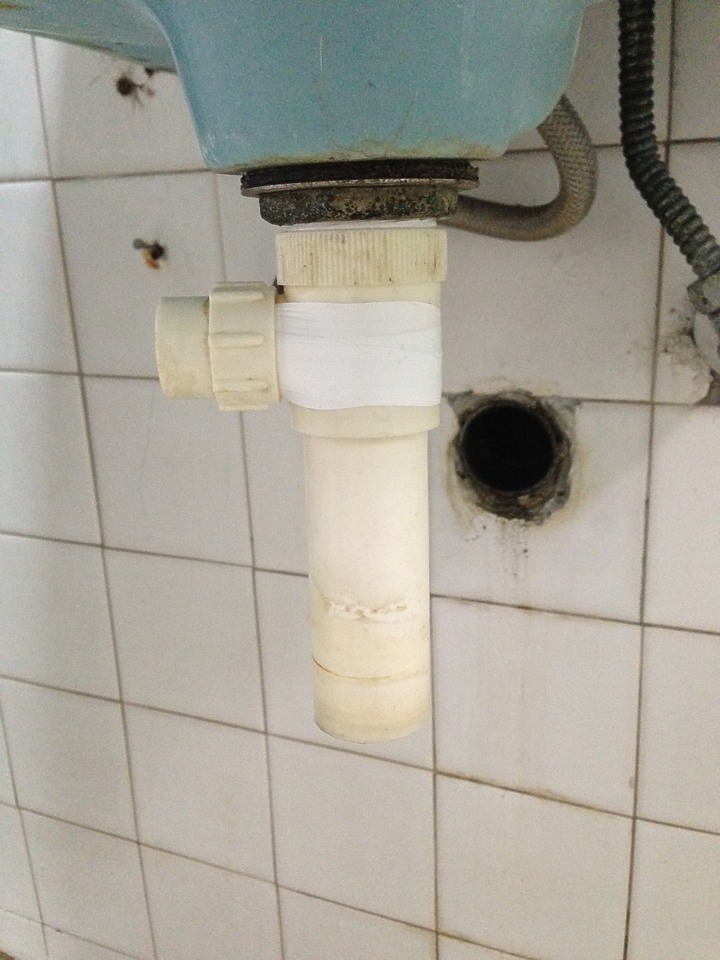 2023年-洗手台 馬桶_漏水DIY修繕 [圖多]