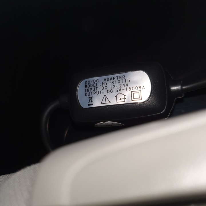 請問-有關使用八年的行車紀錄器更換,沿用原有線路之選擇