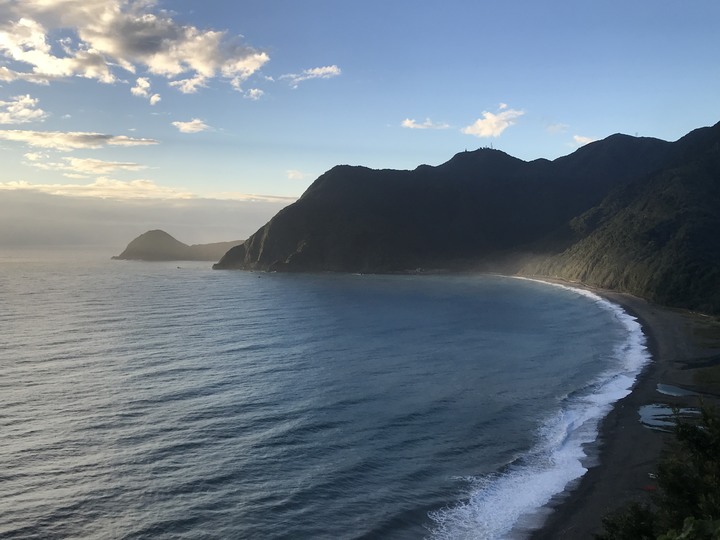 追年跨界環島序曲（一）－－又見桃花源山里