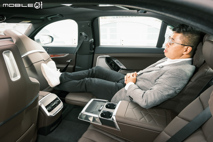 BMW 7系列大改款 (G70) 740i 試駕|展現科技與豪華的高標旗艦!