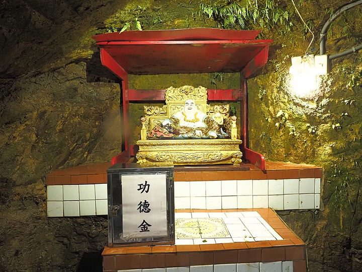 菁桐車站與老街、平溪車站與老街、平溪公園頂歷史建築群、十分車站與天燈鐵道街,及各站間DR1000型柴油客車搭乘紀錄 — 「鐵道旅行•幸福美好111」紀念章戳收集紀錄之平溪支線