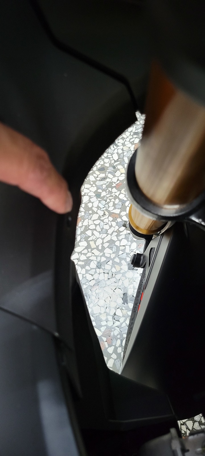 點我看大圖 開箱分享 新車 R15V4 飛樂M92 前後行車紀錄器