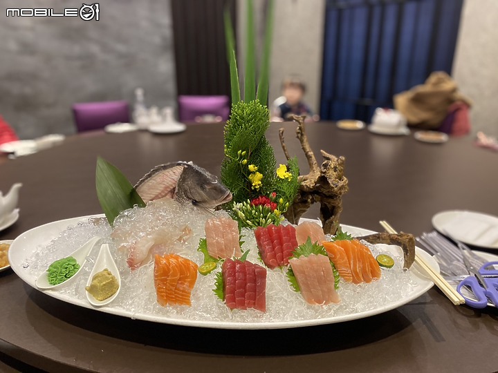 點我看大圖 【小惡魔好玩兔U】美味除夕團圓年夜飯~海九澎湖海鮮餐廳~