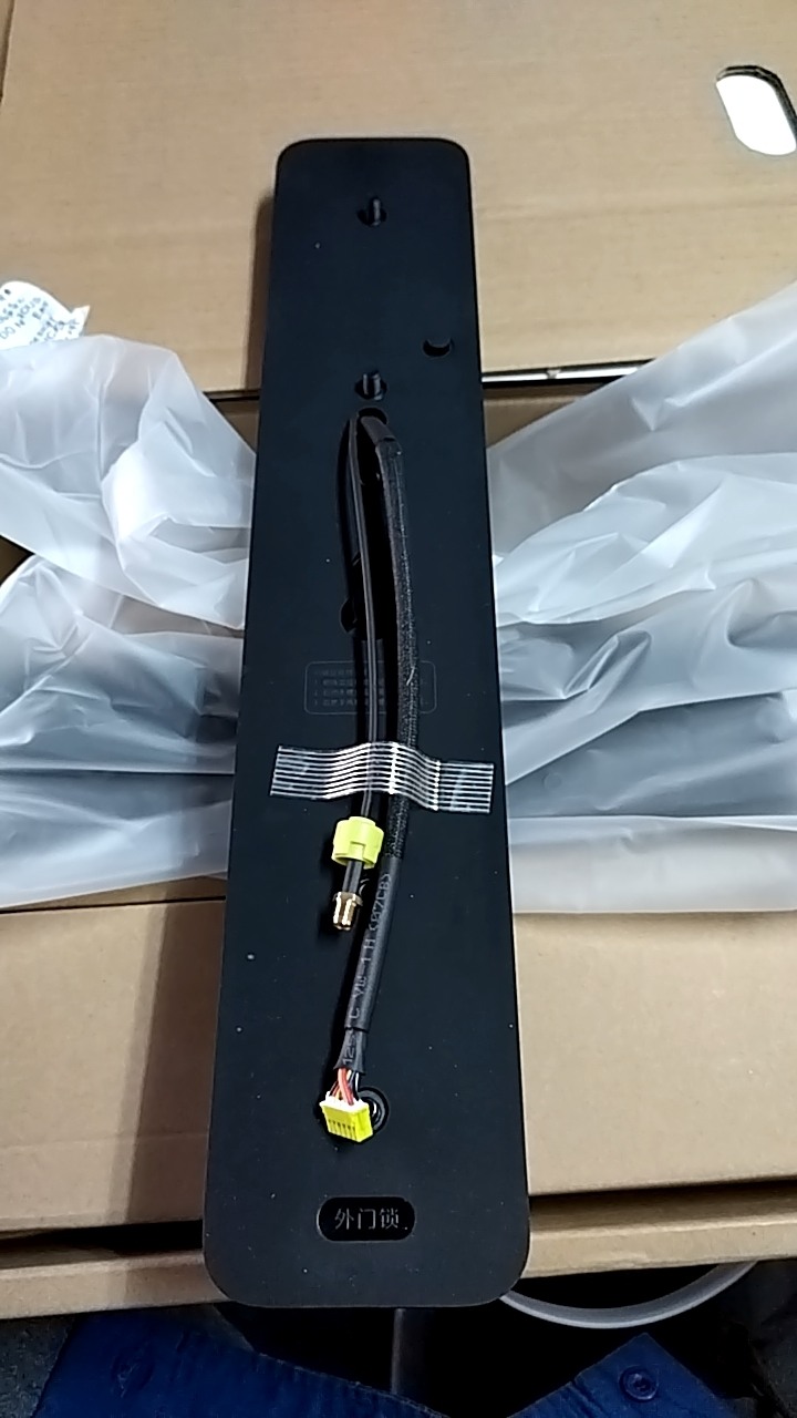 米家 電子門鎖 X 開箱+DIY安裝分享