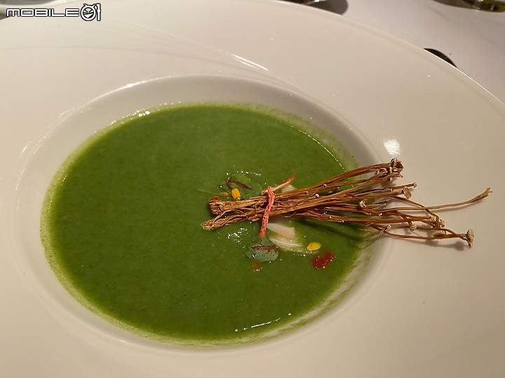 點我看大圖 【小惡魔好玩兔U】外表樸實無華,內在別有洞天 - 歐華酒店 豪華套房 (尾牙春酒住房專案)