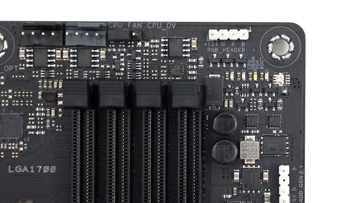 10GbE + Thunderbolt 4 創作者旗艦依舊迷人，細節升級還有新配件 ASUS ProArt Z790-Creator WiFi