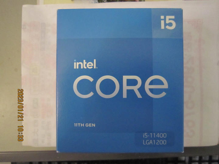 請問有沒有使用Intel第11代處理器Core i5-11400的同好?謝謝。