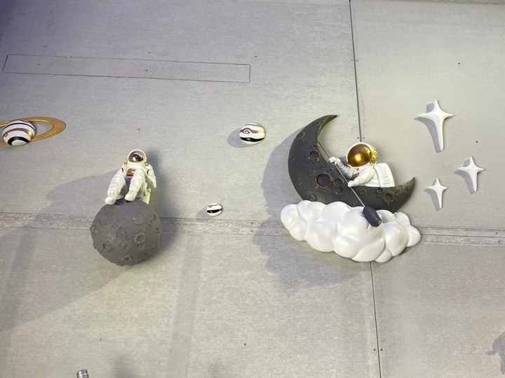 【小惡魔好玩兔U】🐰【食記】靚牛排讓你在太空享受科幻餐點@新竹竹北