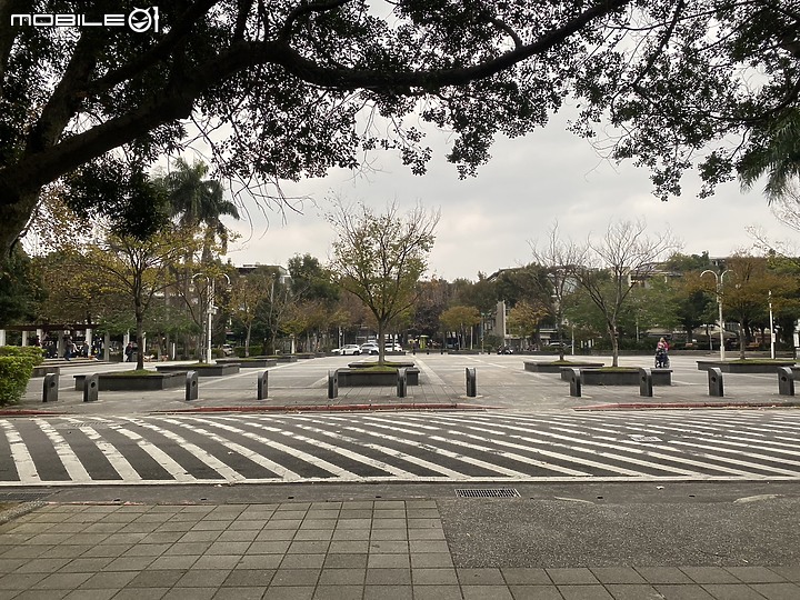 【小惡魔好玩兔U】寒流來襲必吃鍋~用餐超有氣氛的參木鍋物【台北市松山區｜民生東路五段】