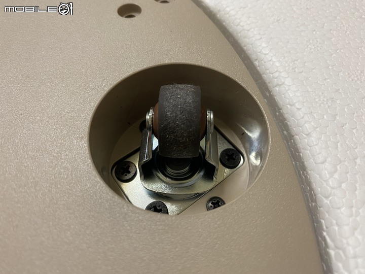 跟著我走映著感動 LG StanbyME 閨蜜機 無線可移式觸控螢幕
