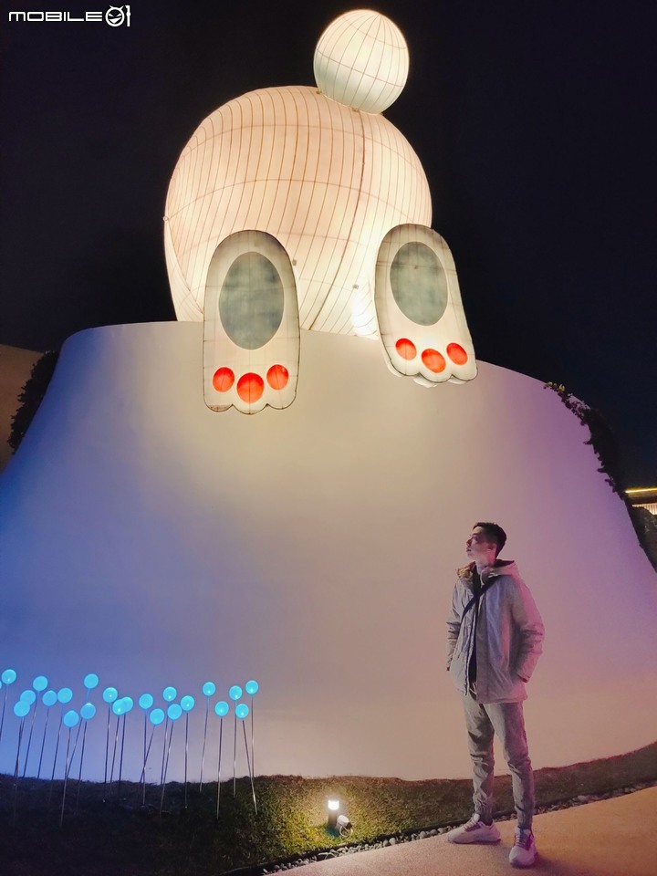 【小惡魔好玩兔U】彰化溪湖台糖園區 // 市區七期夜景&春節兔兔 // 超香阿枝羊肉爐 // 逢甲夜市美食