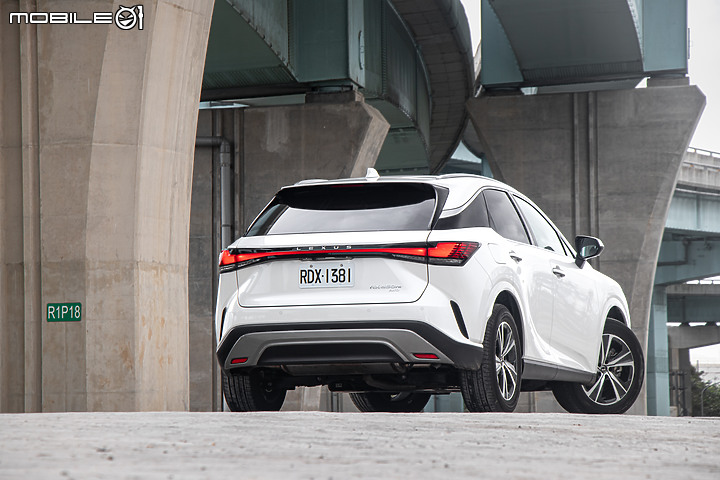 Lexus RX 450h+ 豪華版試駕|唯有懂得精打細算,方能接納務實之選!