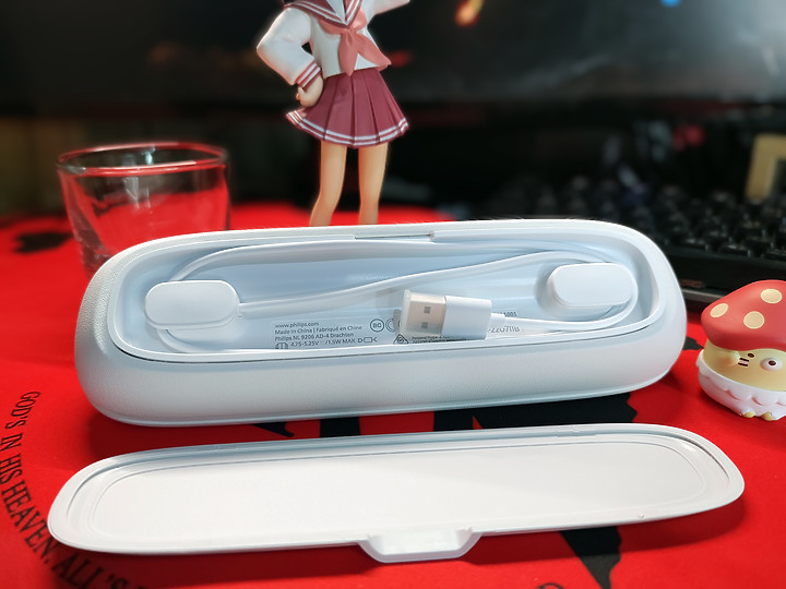 「自信鑽白、極度潔淨！」飛利浦 Philips Sonicare 智能鑽石機開箱！