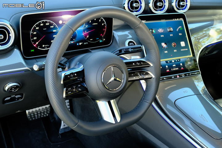Mercedes-Benz GLC300 4MATIC試駕|實力全面進化精彩可期!