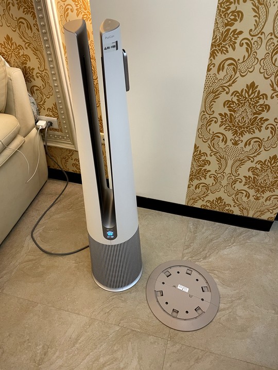 LG PuriCare AeroTower 三合一風革機 —試用一個月後母親大人說要買一台回家