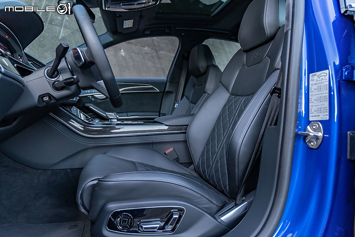 Audi S8試駕 │ 四環當前的燃油之巔,舒適為本的性能旗艦!