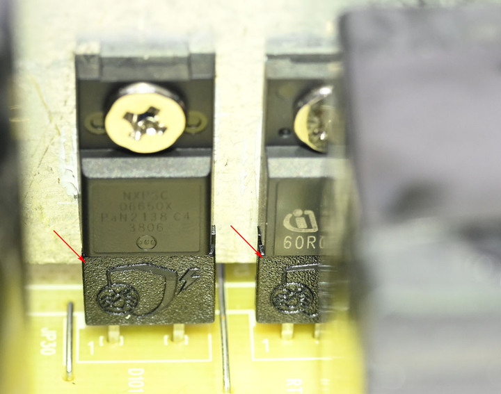 點我看大圖 accuwitt Grand Rigid 850GF ATX3.0金牌850W電源開箱