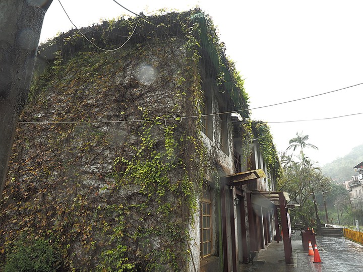 菁桐車站與老街、平溪車站與老街、平溪公園頂歷史建築群、十分車站與天燈鐵道街,及各站間DR1000型柴油客車搭乘紀錄 — 「鐵道旅行•幸福美好111」紀念章戳收集紀錄之平溪支線