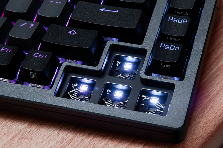 點我看大圖 「ROG Azoth 75% 三模客製化鍵盤」 - 許願成真開箱文。