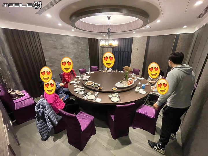 點我看大圖 【小惡魔好玩兔U】美味除夕團圓年夜飯~海九澎湖海鮮餐廳~