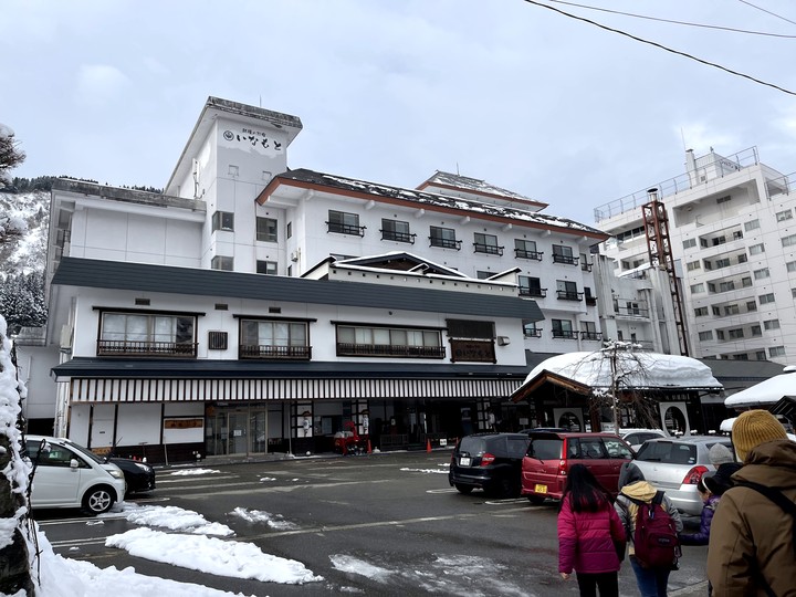 【小惡魔好玩兔U】東京 | 新潟 湯澤町 Yuzawa 初學者の滑雪之旅&上野動物園