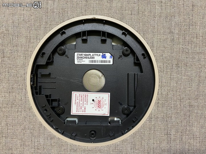 跟著我走映著感動 LG StanbyME 閨蜜機 無線可移式觸控螢幕