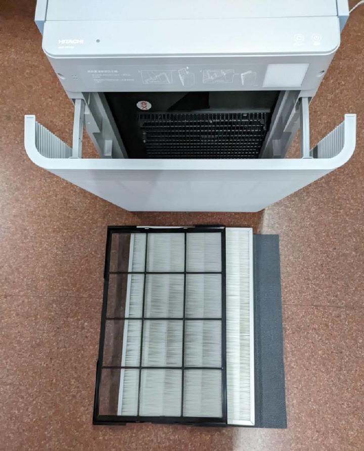 開箱新歡 日立無印風空氣清淨機