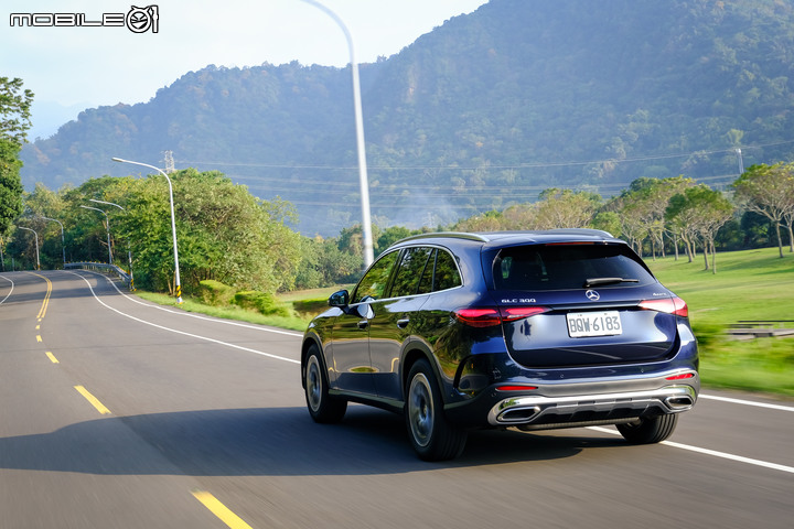 Mercedes-Benz GLC300 4MATIC試駕|實力全面進化精彩可期!